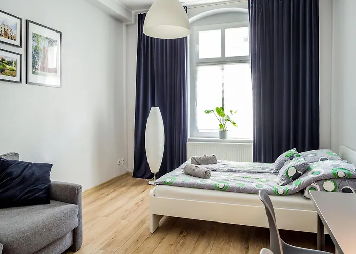 Wygodne W Gliwicach Homestay *