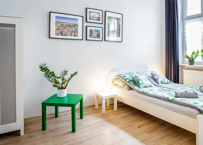 Wygodne W Gliwicach Homestay *